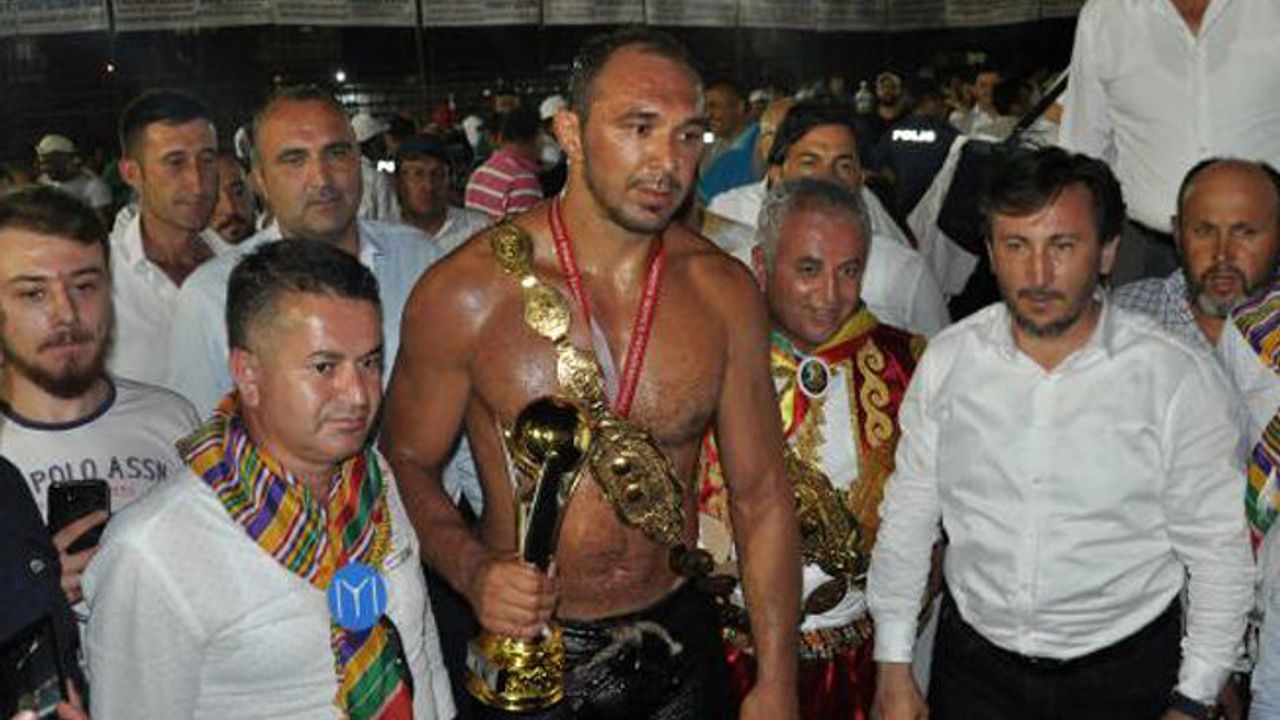 Altın Kiraz'ın başpehlivanı Ali Gürbüz