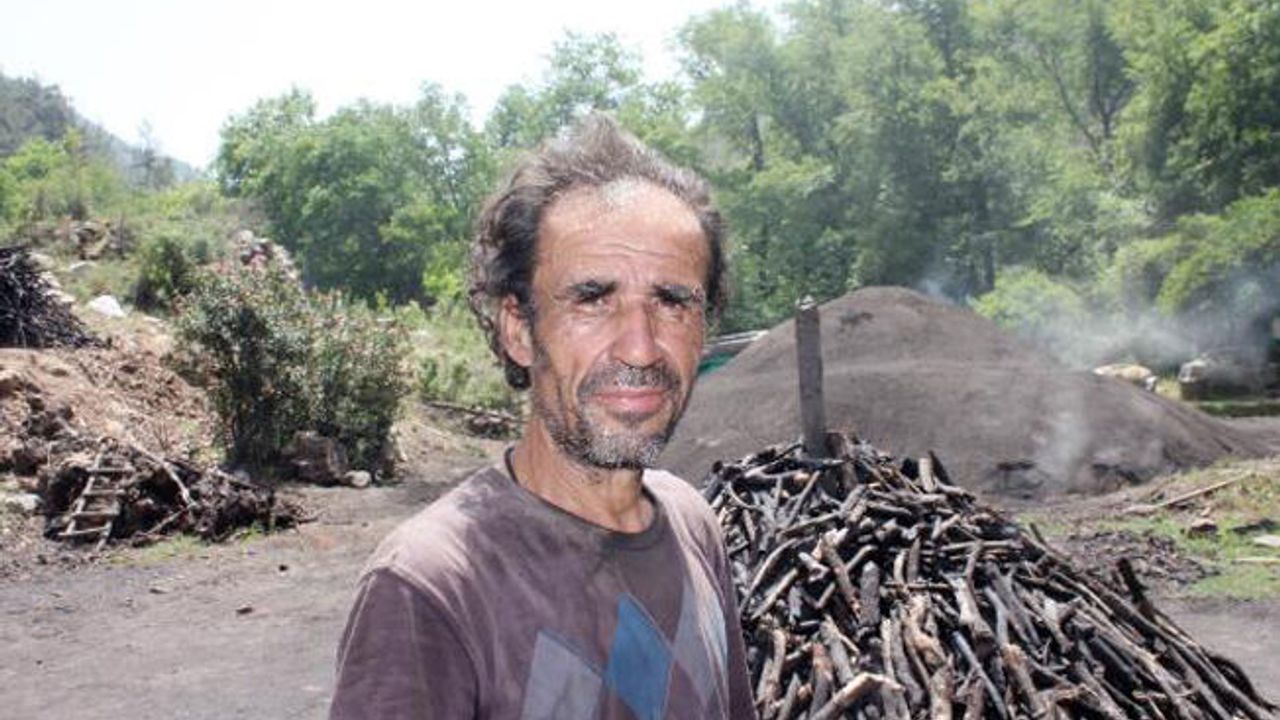 20 yıldır mangal kömürü üretiyor