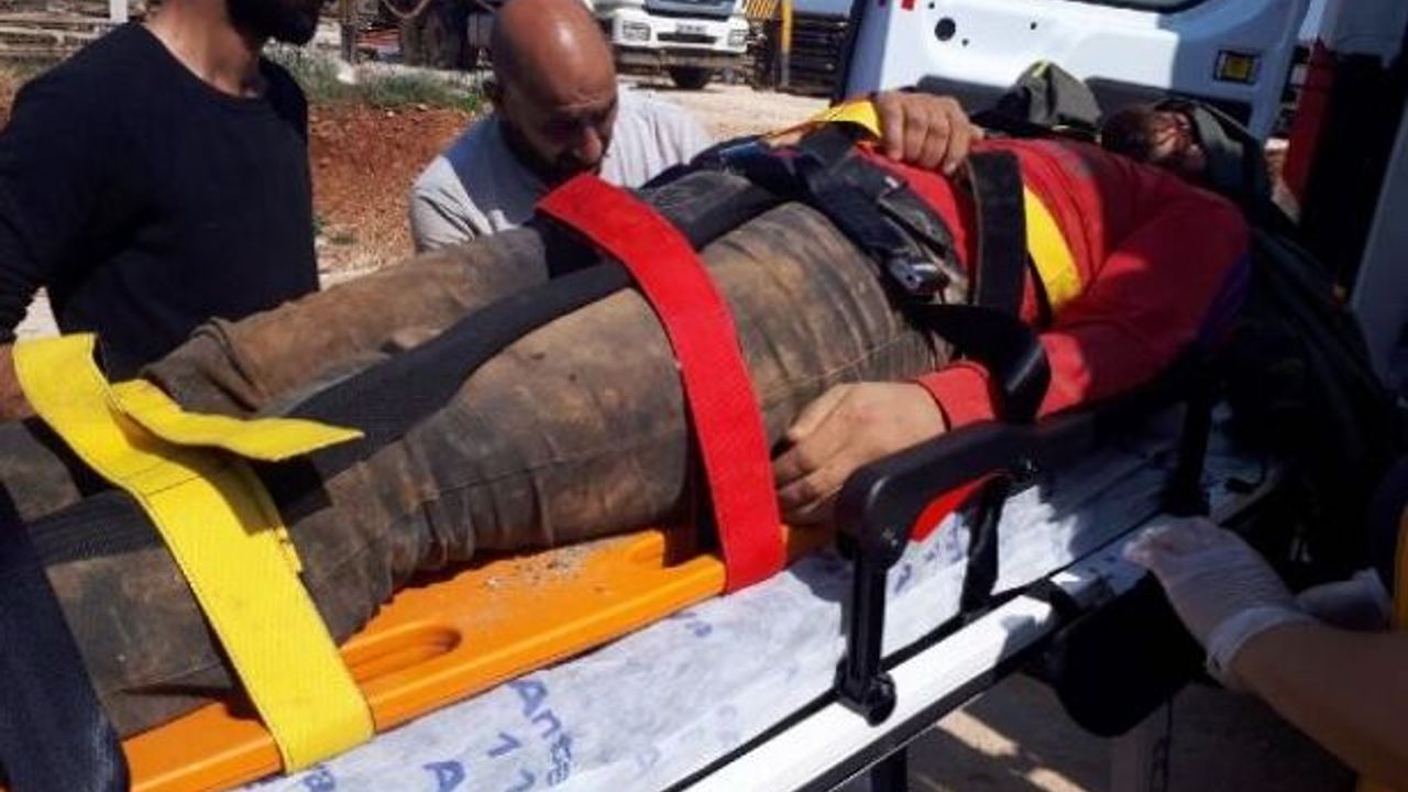 İnşaat kazısında göçük altında kalan işçi kurtarıldı