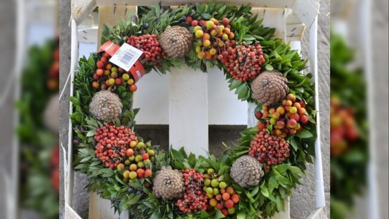 Avrupa'ya 25 milyon liralık Noel çelengi