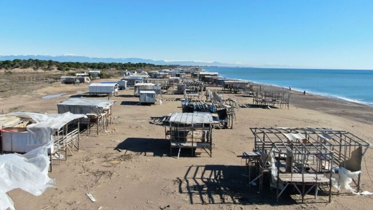 Aksu'da 5 yıldızlı otellere komşu çardaklara yıkım kararı