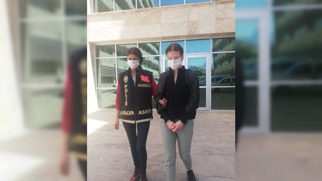 Halı sahanın gün ısılarını kendi malıymış gibi internetten sattı