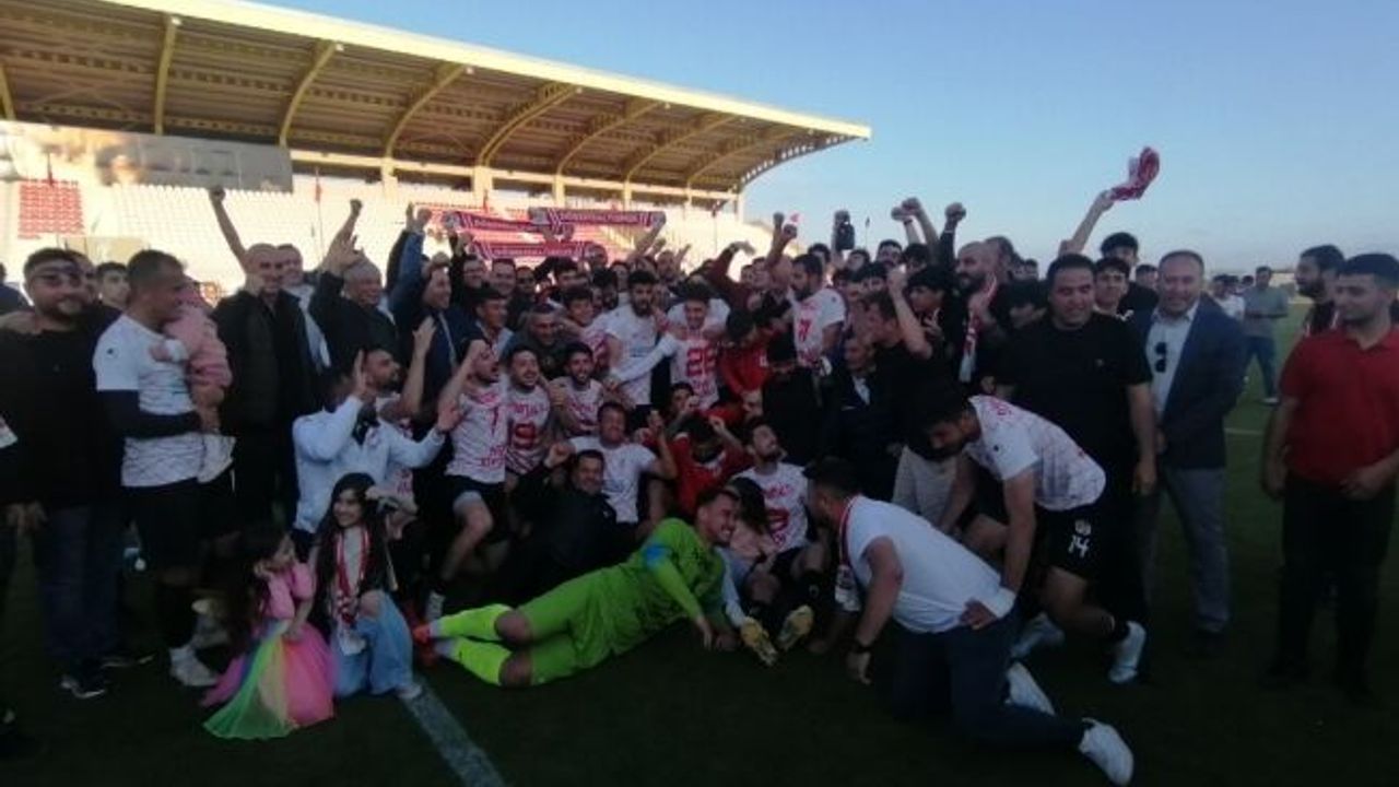 Olaylı maçta Antalya Süper Amatör Lig şampiyonu Döşemealtı Belediyespor oldu