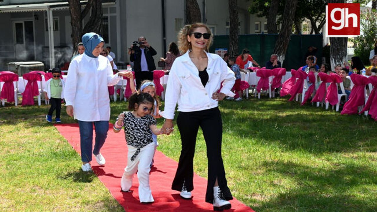 Anneler gününe özel 90’lı yıllar modası