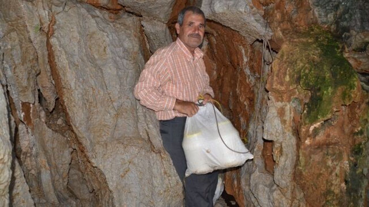 Göçerlerin doğal buzdolapları, 40 metrelik kar obrukları