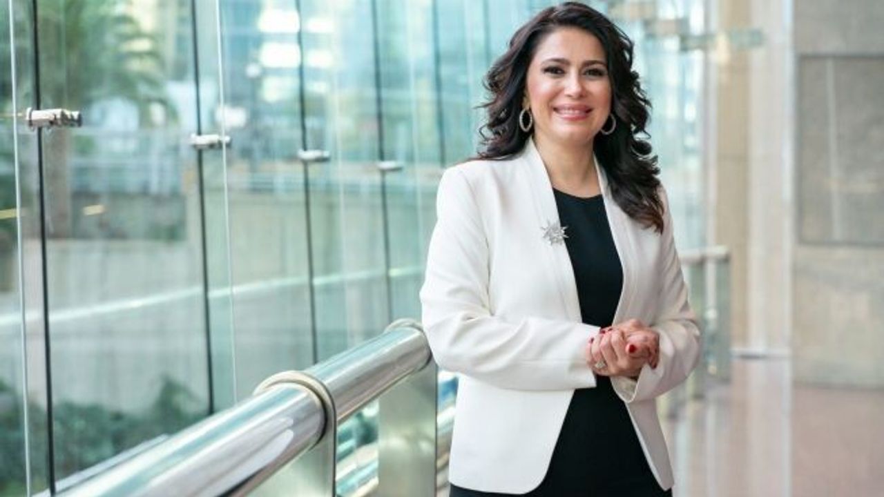 Kadın girişimcinin geliştirdiği doğal leke karşıtı C vitaminli serum ihracat yolunda