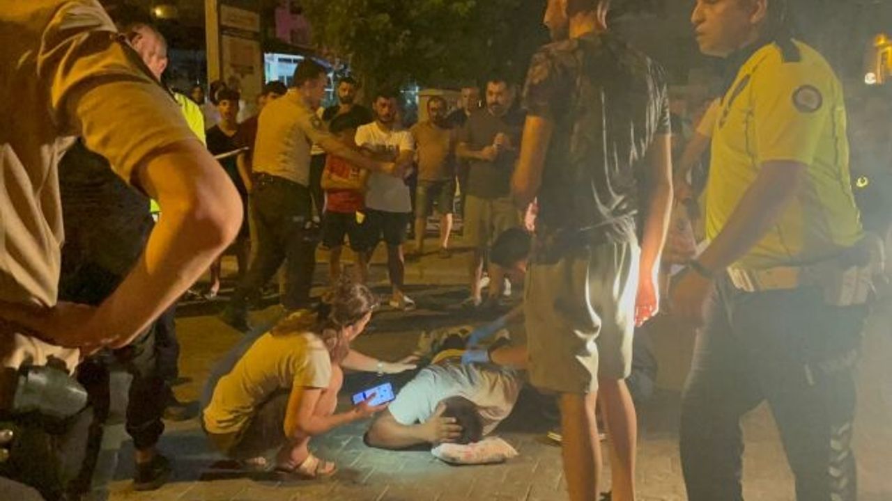  Kamyonet ile Motosiklet Çarpıştı: 1 Yaralı