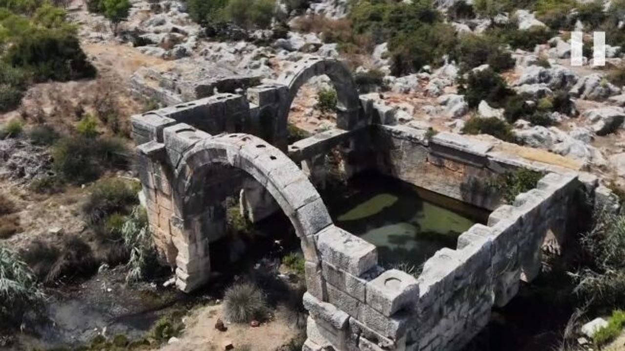  2 bin yıllık tarihi su yapısı yüzülerek gezilebilecek arkeopark olmayı bekliyor
