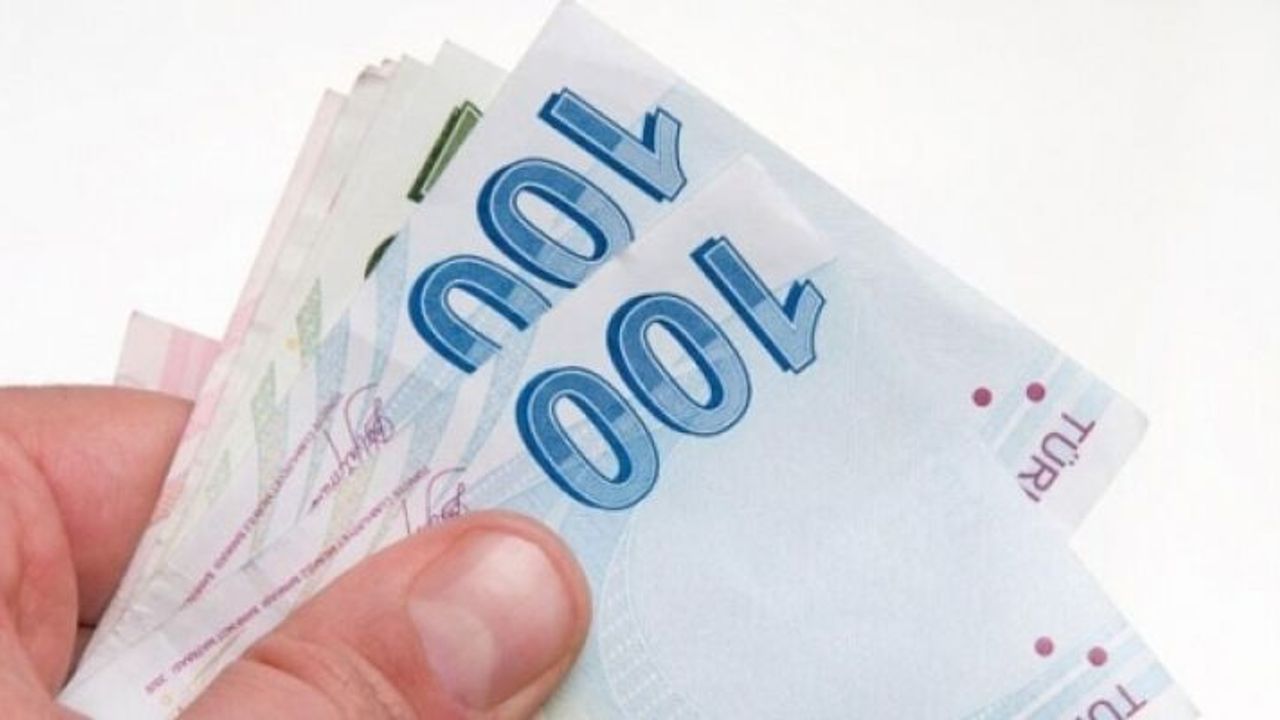 Antalya'da selden etkilenen esnafa 100 milyon lira ilave finansman desteği