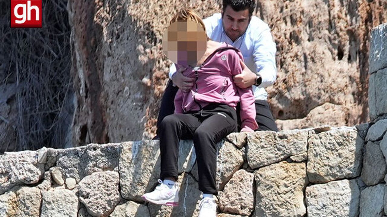 Kahraman müzakereci genç kadını ölümün kıyısından çekip aldı