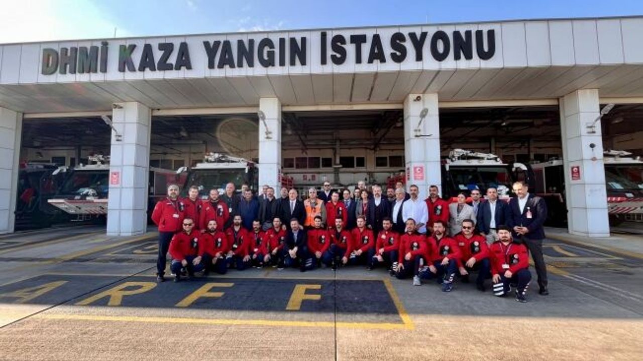Antalya Havalimanındaki uçak kazasına müdahale eden ARRF ekibi ödüllendirildi