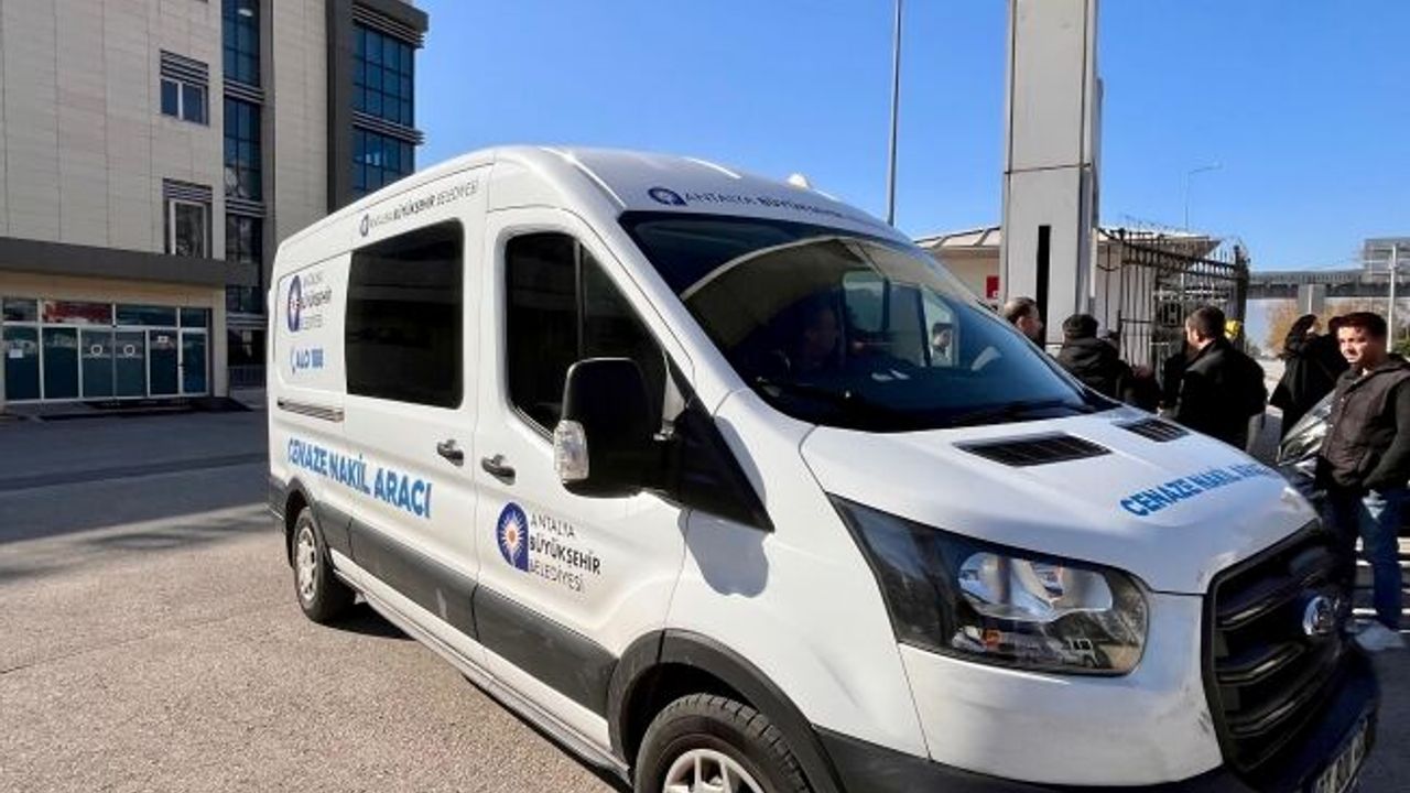 Kanlı biten polis çağırma kavgasında genç babanın cenazesi teslim alındı