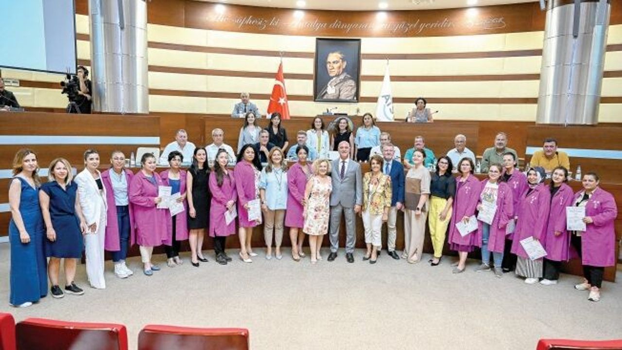 Sanayide Kadın Eli Projesi ödüle layık görüldü