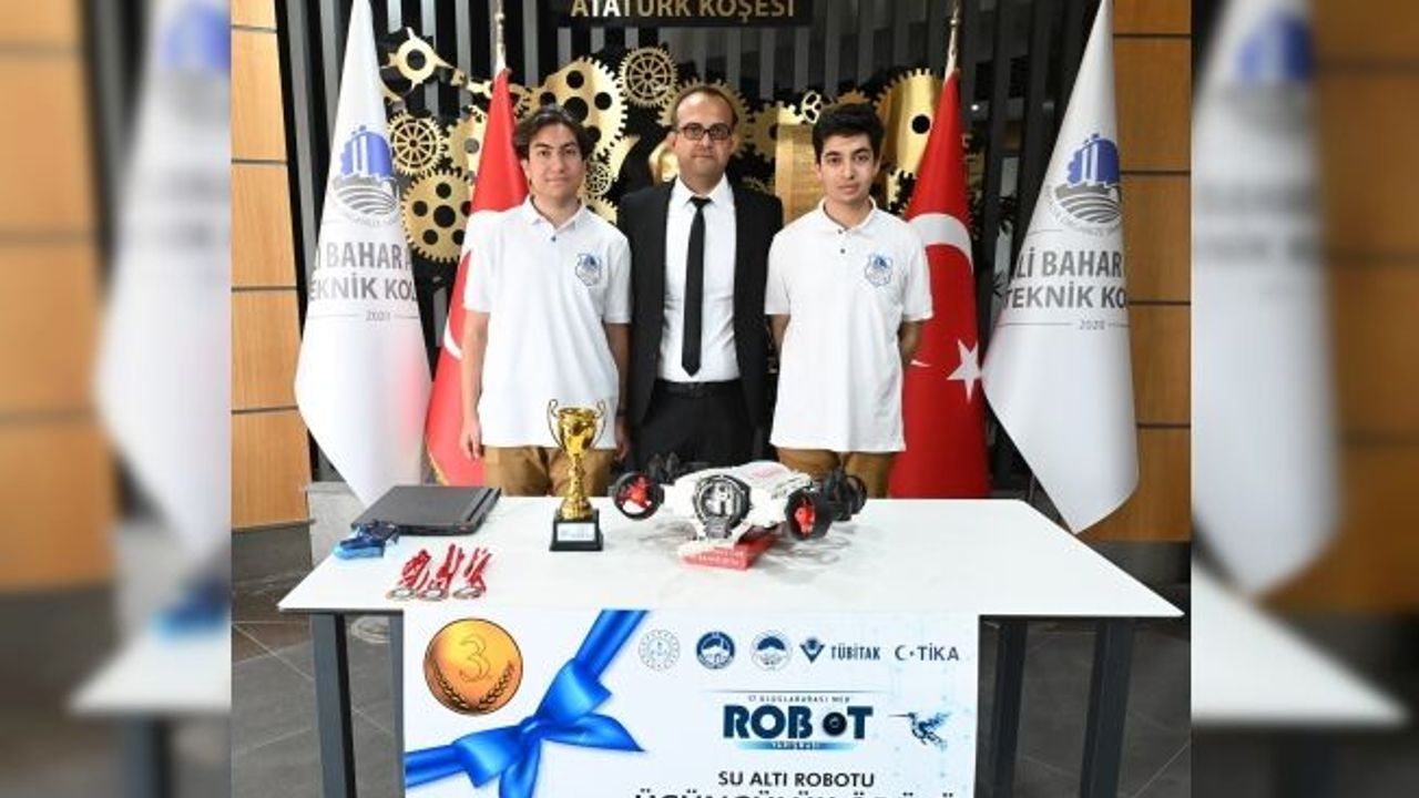Antalya OSB'li öğrencilerden uluslararası başarı
