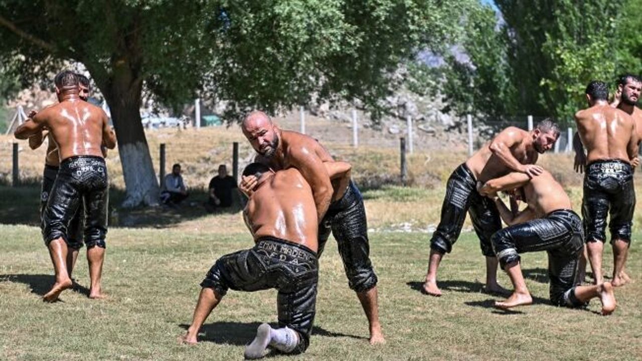 Kırkpınar için gece gündüz çalışıyor