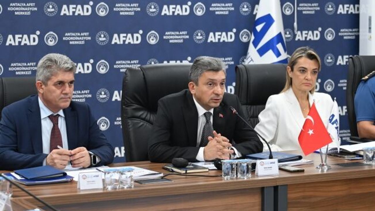 "Orman yangınları riskine karşı son derece dikkatli ve duyarlı olmalıyız"