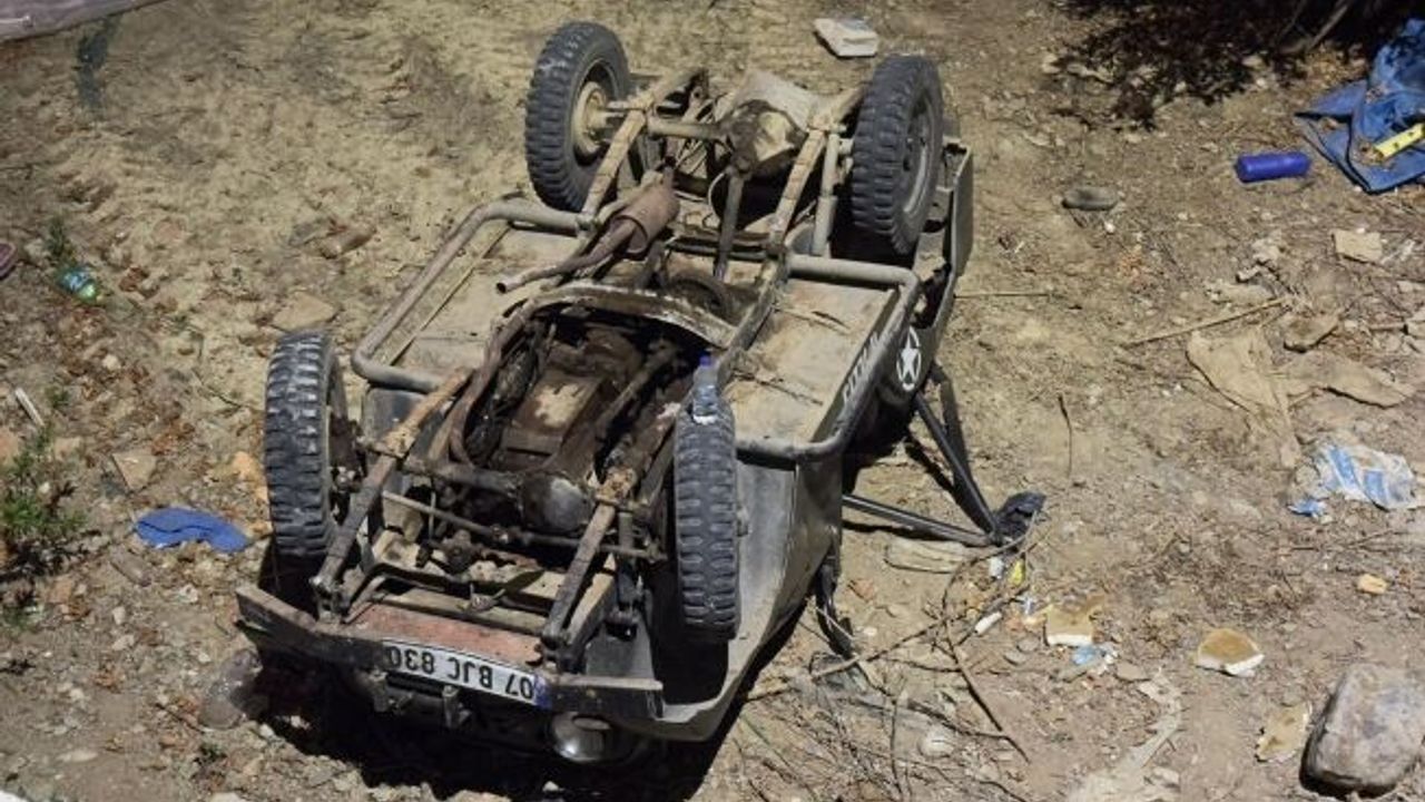 Takla atan cipte bulunan 2 kişi yaralandı