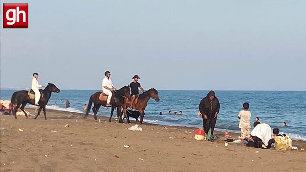 Kumköy sahilinde atlı gezintilere tepki büyüyor: “Carettaların yuvaları bile kalmadı”