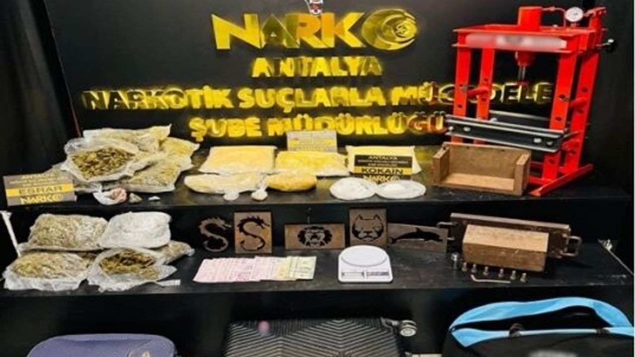 Antalya'da zehir tacirlerine büyük darbe
