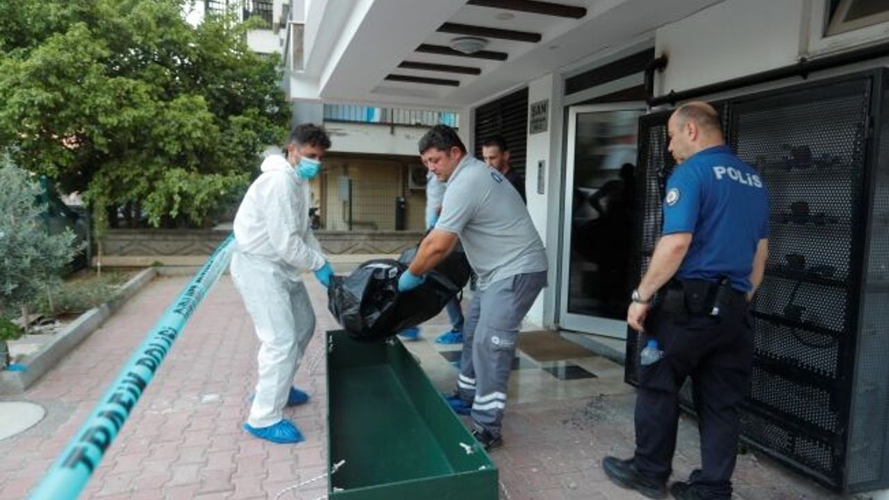Banyoda boğazı kesik halde ölü bulunmuştu: Ev arkadaşı serbest bırakıldı, yeni şüpheli operasyonla yakalandı