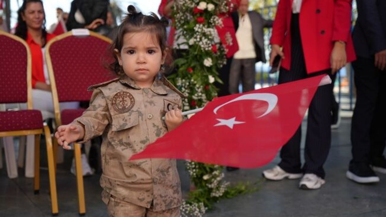 Antalya'da Cumhuriyet'in 102'nci yılı kutlamaları