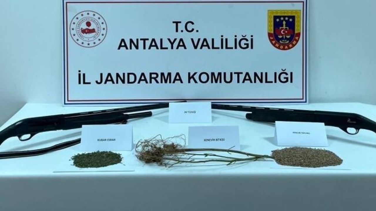 Antalya’da 1 kilo 350 gram kokain ele geçirildi