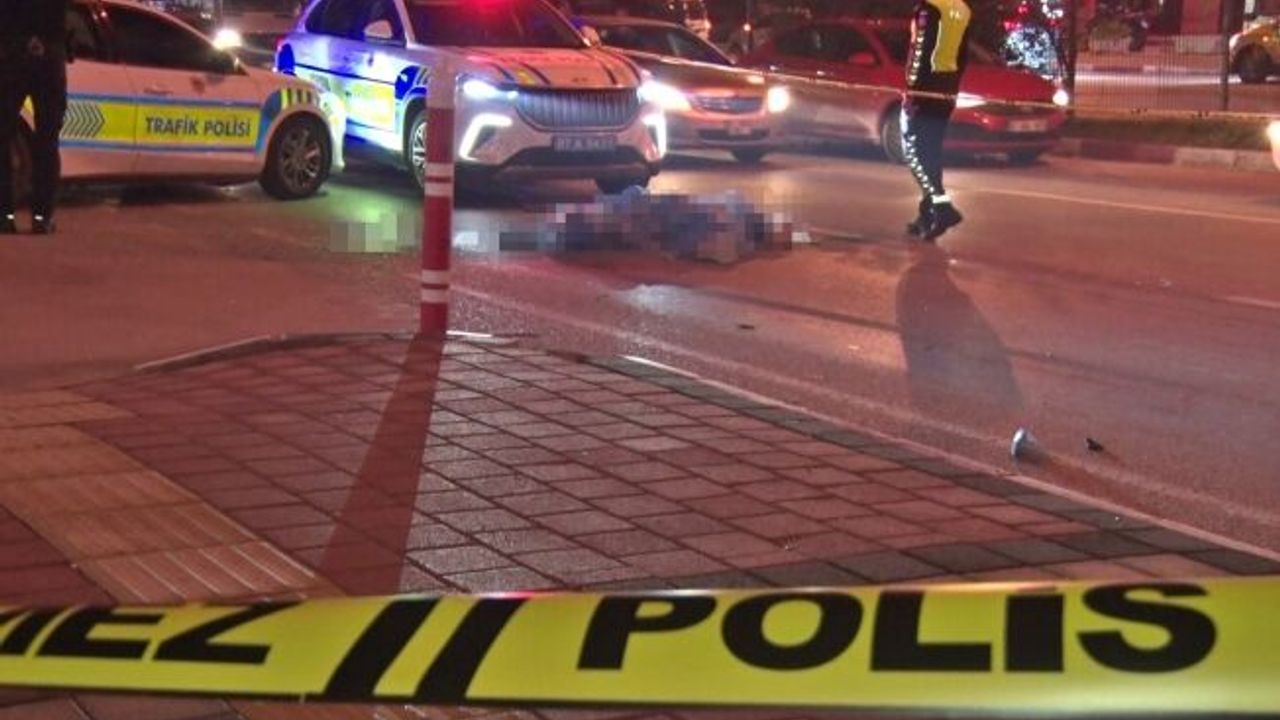 Kamyon ile çarpışan motosikletin 17 yaşındaki sürücüsü hayatını kaybetti