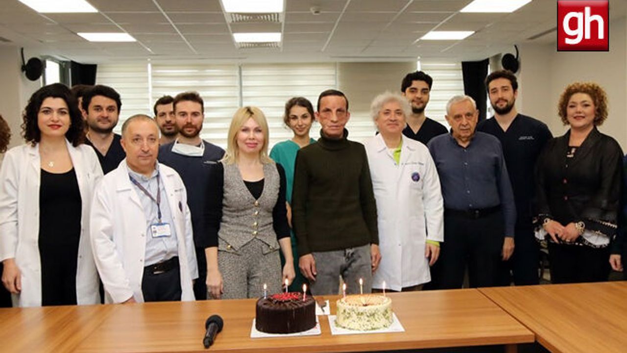 14 yıl sonra yeni hayatının mimarlarıyla yeniden buluştu