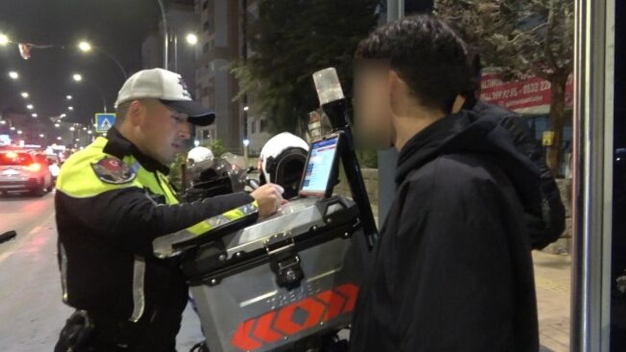 “Ehliyetim yetmedi, hayatım durdu: Bu borcu nasıl ödeyeceğimi düşünüyorum”