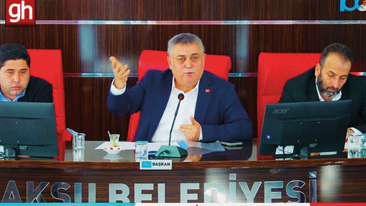 Aksu Meclisi karıştı! Başkan Yıldırım’dan Büşra Özdemir’e zehir zemberek sözler: “Başarısız ve beceriksiz!”