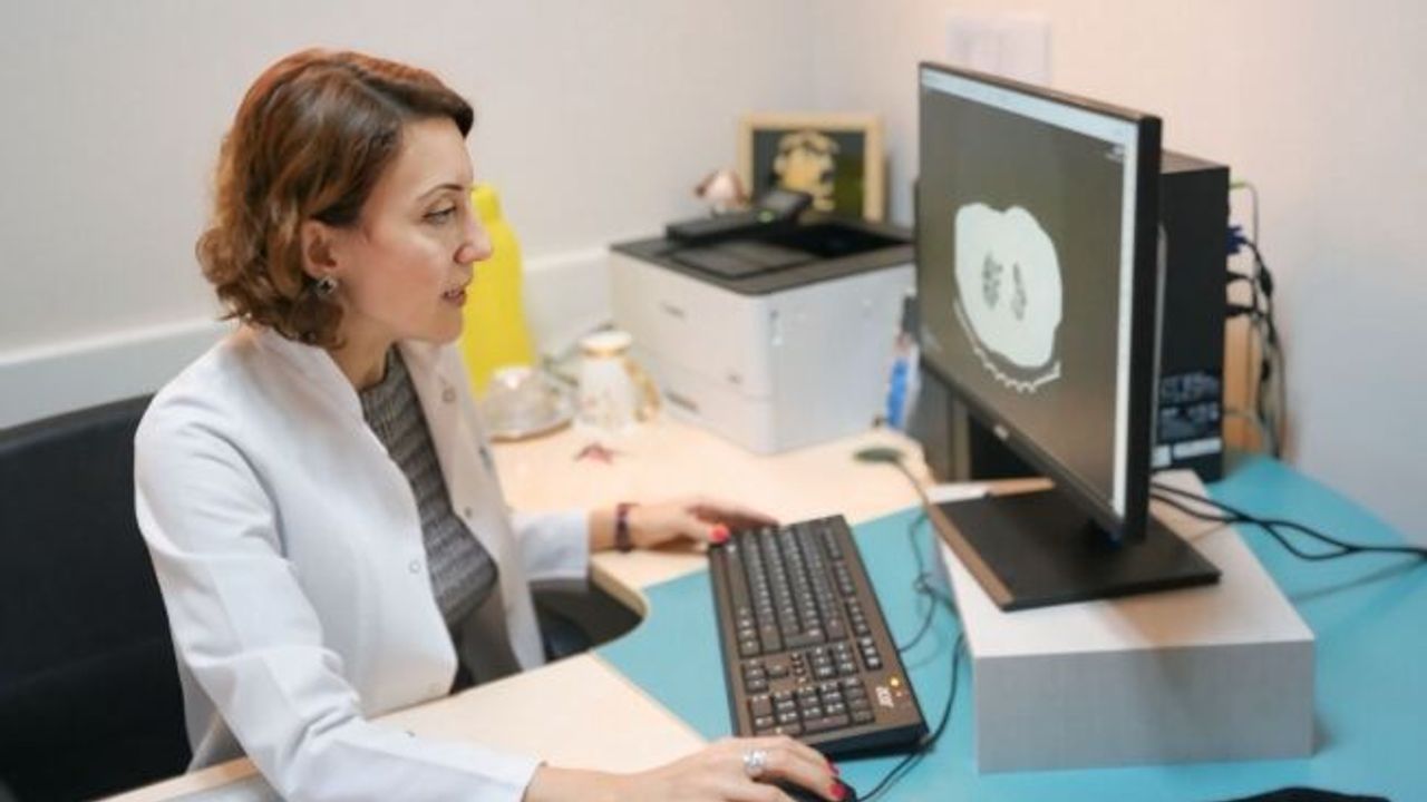  Kuş besleyenlere kritik uyarı: Akciğerde geri dönüşümsüz hasar riski