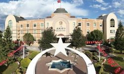 CHP'li Aksu Belediyesi'nde 3 başkan yardımcısı art arda istifa etti