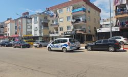 Husumetli akrabalar arasında bıçaklı kavga