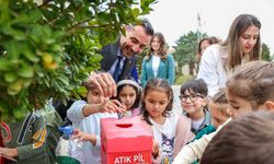 Başkan Vekili Çiçek’ten miniklerle çevre için örnek hareket