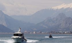 Suyun altını üstüne getiriyor, can kurtarmak için saniyelerle yarışıyorlar