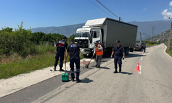 Kamyon kazasında motosikletliye acı son!