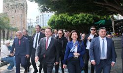 Babacan Antalya'da Esnafla Buluştu: “Seçime Hazırlanıyoruz”