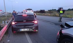 Manavgat'ta 3 araçlı zincirleme kaza!