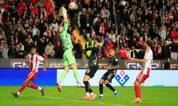 Trendyol Süper Lig: Antalyaspor: 0 - Corendon Alanyaspor: 0 (Maç sonucu)