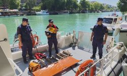 Sahil Güvenlik Komutanlığı'ndan 112 Personeline Tıbbi Tahliye Eğitimi