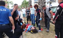 Otomobilin çarptığı gencin yakınları sinir krizi geçirdi!