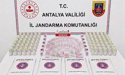 Antalya’da turistlere uyuşturucu satan 15 kişi tutuklandı