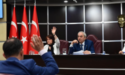 Kepez'in Mayıs gündeminde 2025'in bütçe başarısı konuşuldu