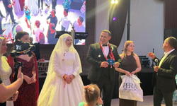 Zabıta damada mesai arkadaşlarından "bariyerli" koruma kalkanı