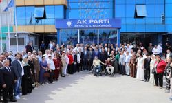 AK Parti Antalya Teşkilatı bayramlaşmada buluştu: “Birlik ve hizmetin adresi AK Parti”