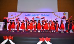 Kepez'in kreşlerinde mezuniyet heyecanı