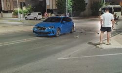 Manavgat'ta iki otomobil çarpıştı!
