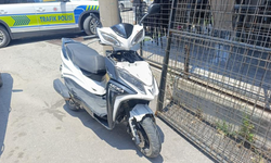Manavgat'ta motosiklet ile otomobil çarpıştı!