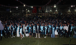 ALKÜ mezuniyet töreni coşkuyla yapıldı