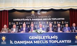 AK Parti Antalya’dan birlik ve hizmet mesajı: “Türkiye’nin geleceği için çalışıyoruz”